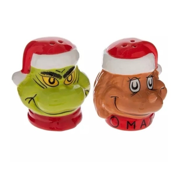 Dr. Seuss Salt & Pepper Shakers Grinch Max Sculpted Ceramic Christmas Table Set - Picture 1 of 6